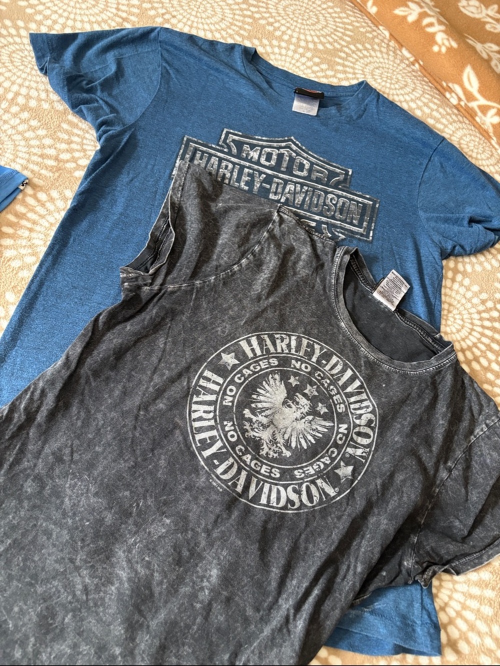 Harley-Davidson Black Mineral Wash with  Logo Patch & one blue Harley Davidson